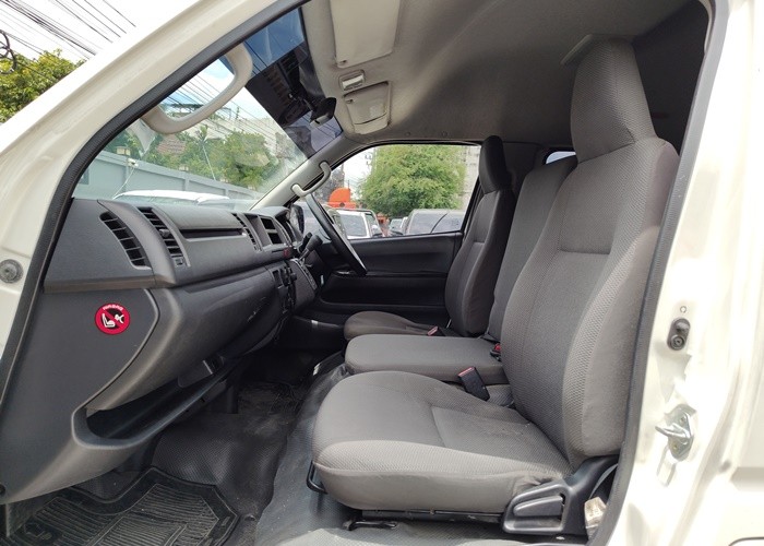 Used 12
                    TOYOTA
                     for Sale Image