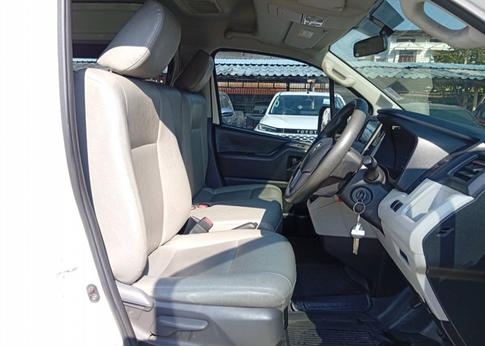 Used 12
                    TOYOTA
                     for Sale Image