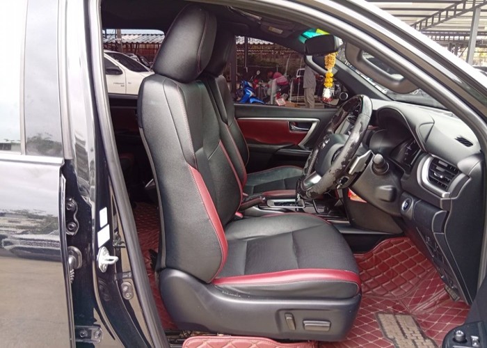 Used 9
                    TOYOTA
                     for Sale Image