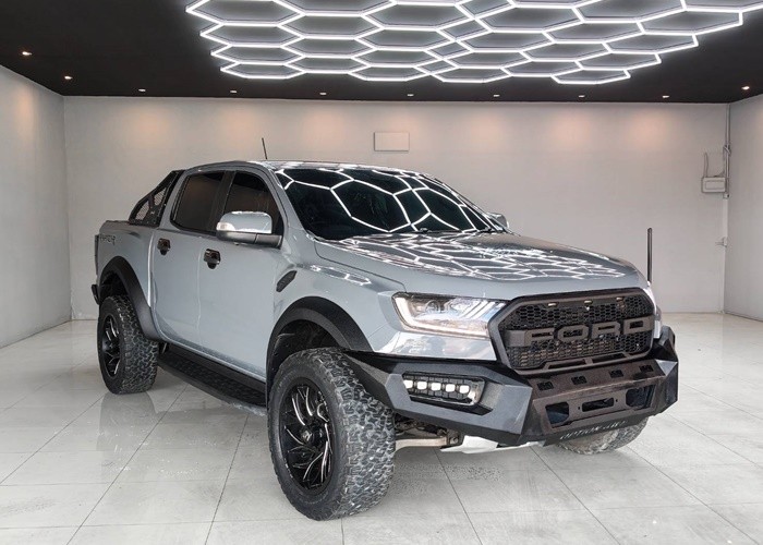 Used 10
                    FORD
                     for Sale Image