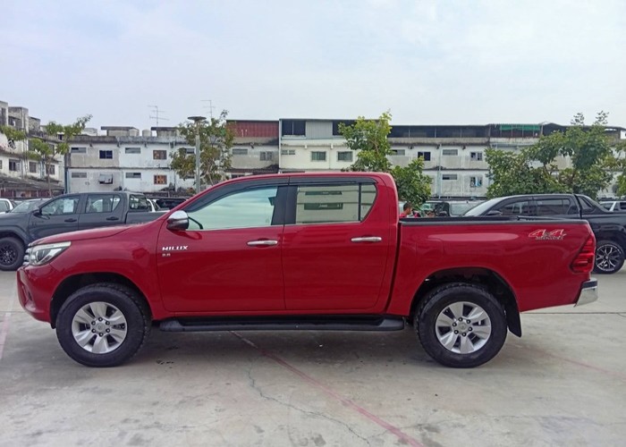 Used 10
                    TOYOTA
                     for Sale Image