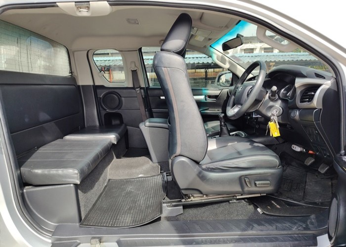 Used 10
                    TOYOTA
                     for Sale Image