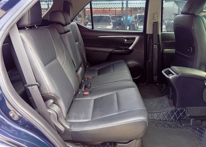 Used 10
                    TOYOTA
                     for Sale Image
