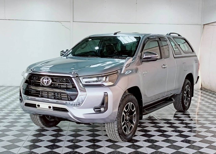 Used 8
                    TOYOTA
                     for Sale Image