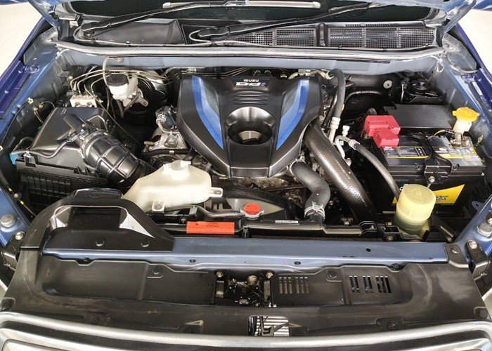 Used 1
                    ISUZU
                     for Sale Image