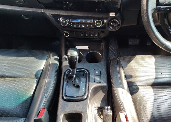 Used 12
                    TOYOTA
                     for Sale Image