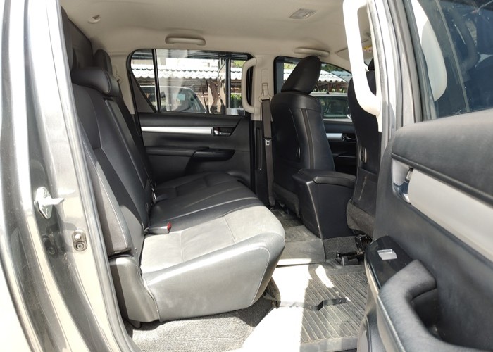 Used 5
                    TOYOTA
                     for Sale Image