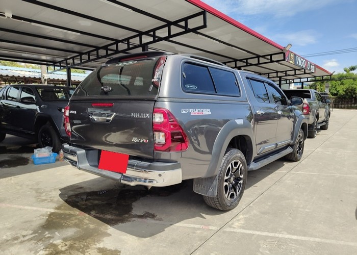 Used 5
                    TOYOTA
                     for Sale Image