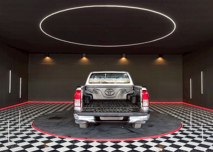 Used 7
                    TOYOTA
                     for Sale Image