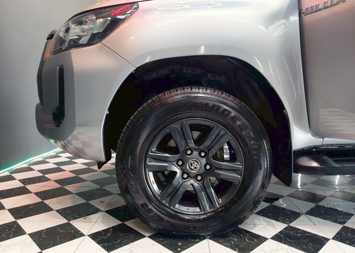 Used 10
                    TOYOTA
                     for Sale Image