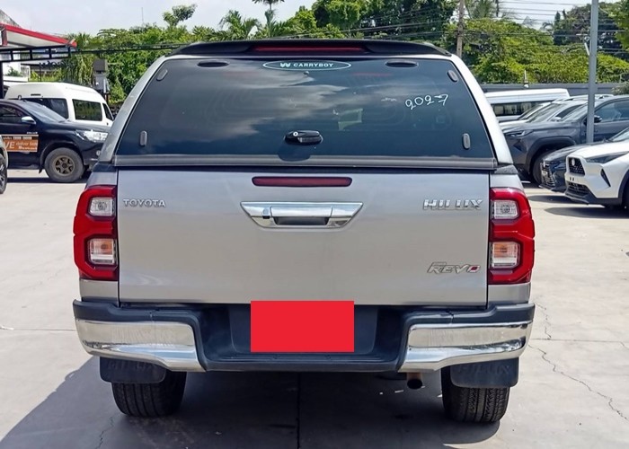 Used 8
                    TOYOTA
                     for Sale Image