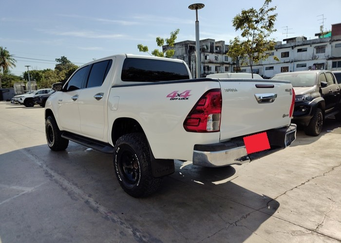 Used 9
                    TOYOTA
                     for Sale Image