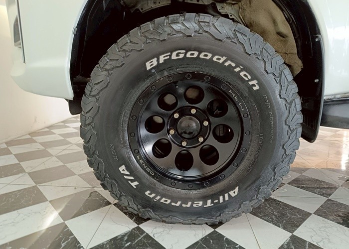 Used 9
                    TOYOTA
                     for Sale Image