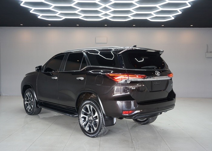 Used 10
                    TOYOTA
                     for Sale Image