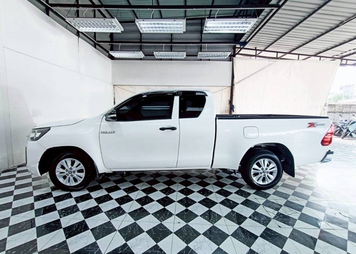 Used 1
                    TOYOTA
                     for Sale Image