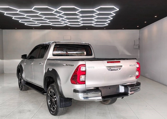 Used 9
                    TOYOTA
                     for Sale Image