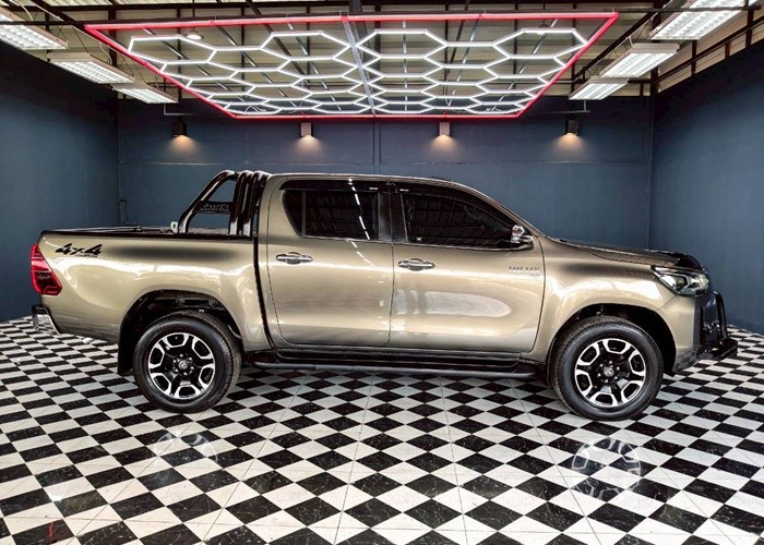 Used 11
                    TOYOTA
                     for Sale Image