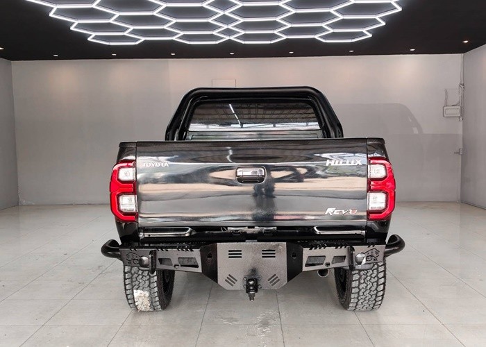 Used 12
                    TOYOTA
                     for Sale Image