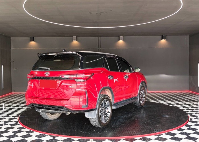 Used 9
                    TOYOTA
                     for Sale Image