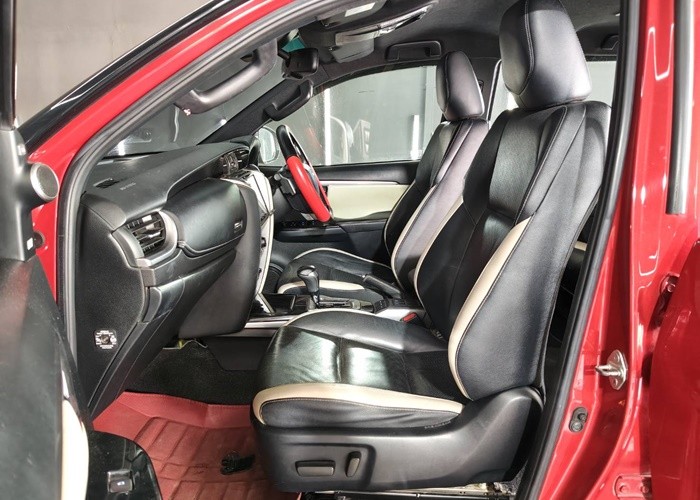 Used 9
                    TOYOTA
                     for Sale Image