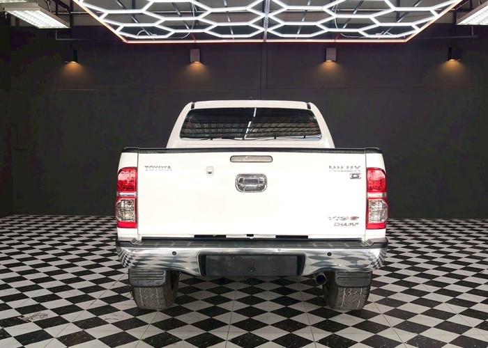 Used 12
                    TOYOTA
                     for Sale Image