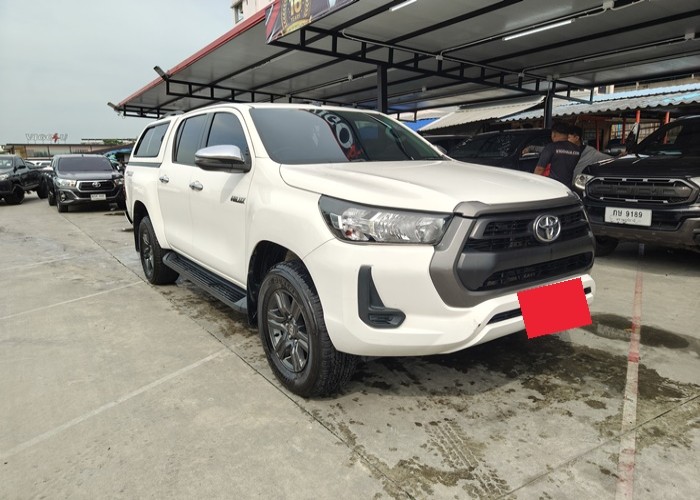 Used 8
                    TOYOTA
                     for Sale Image