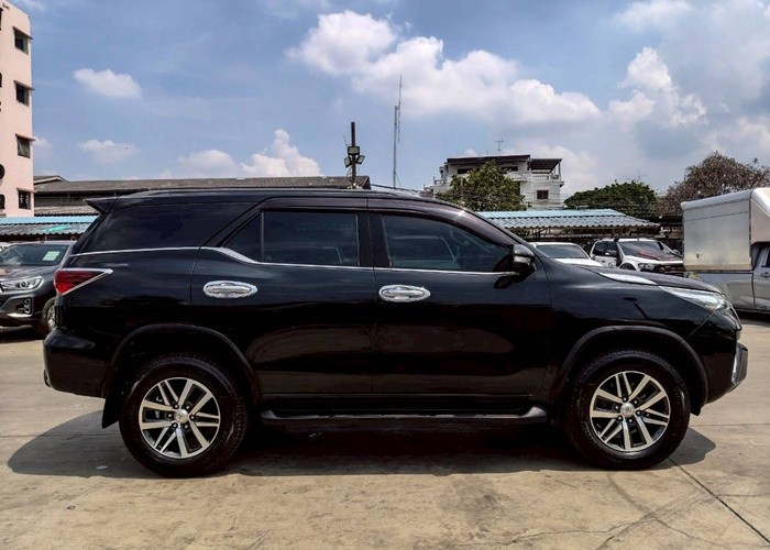 Used 10
                    TOYOTA
                     for Sale Image
