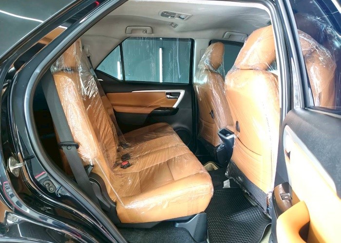 Used 10
                    TOYOTA
                     for Sale Image