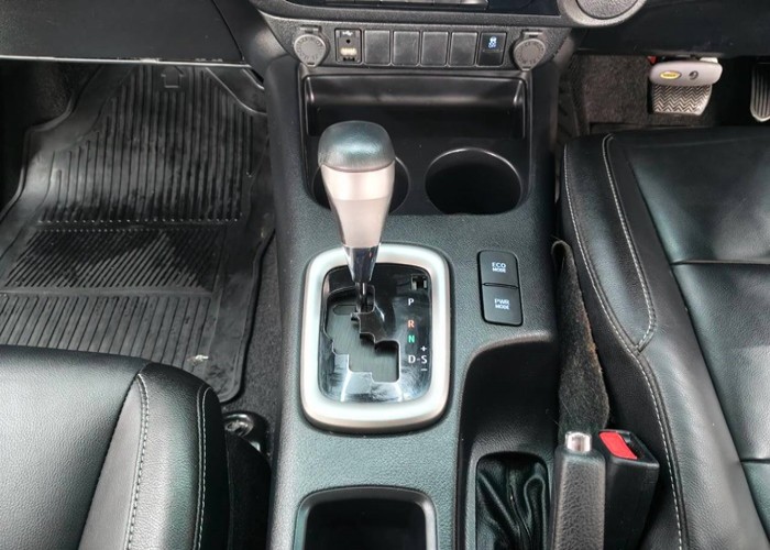 Used 9
                    TOYOTA
                     for Sale Image