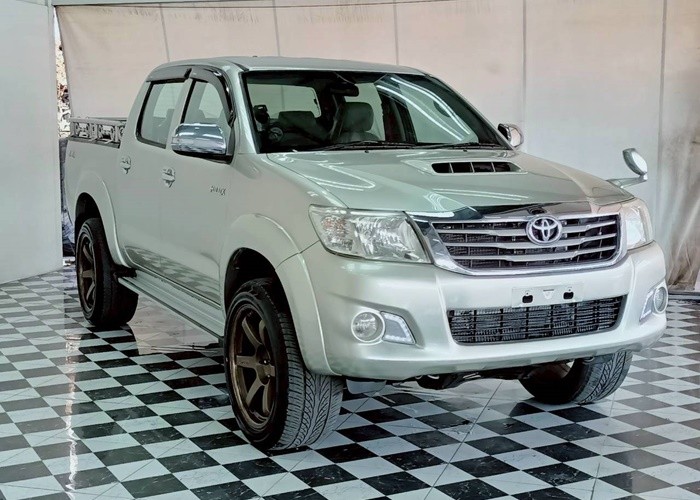 Used 7
                    TOYOTA
                     for Sale Image