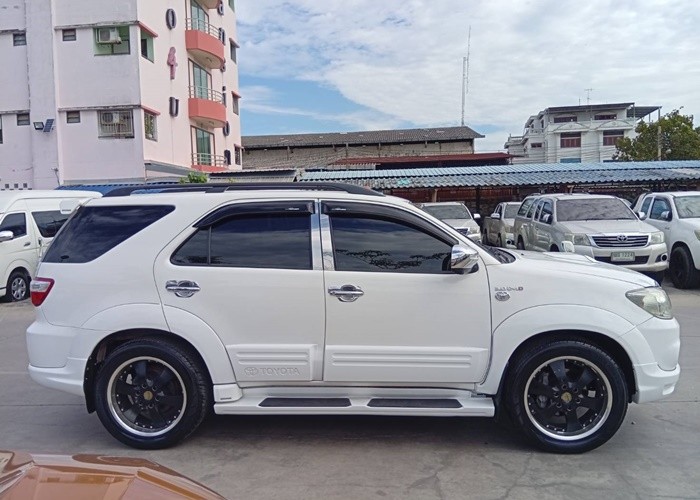 Used 1
                    TOYOTA
                     for Sale Image