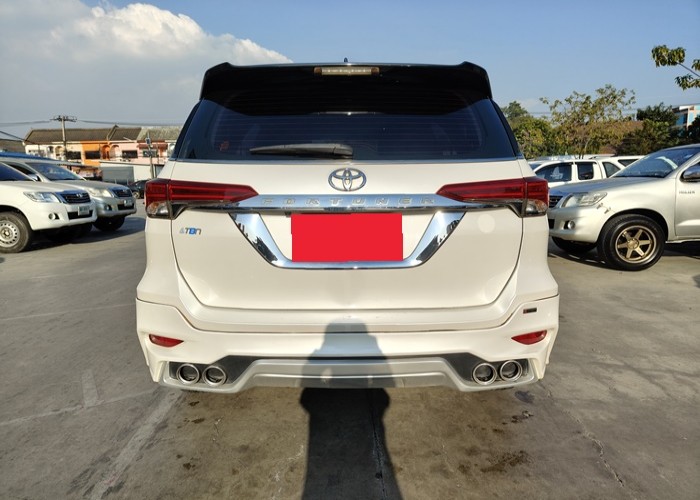 Used 9
                    TOYOTA
                     for Sale Image
