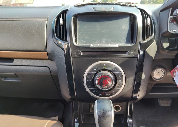 Used 3
                    ISUZU
                     for Sale Image