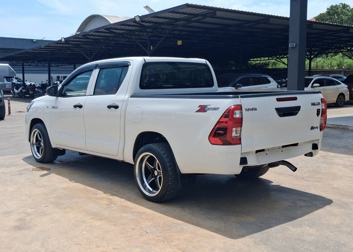 Used 7
                    TOYOTA
                     for Sale Image