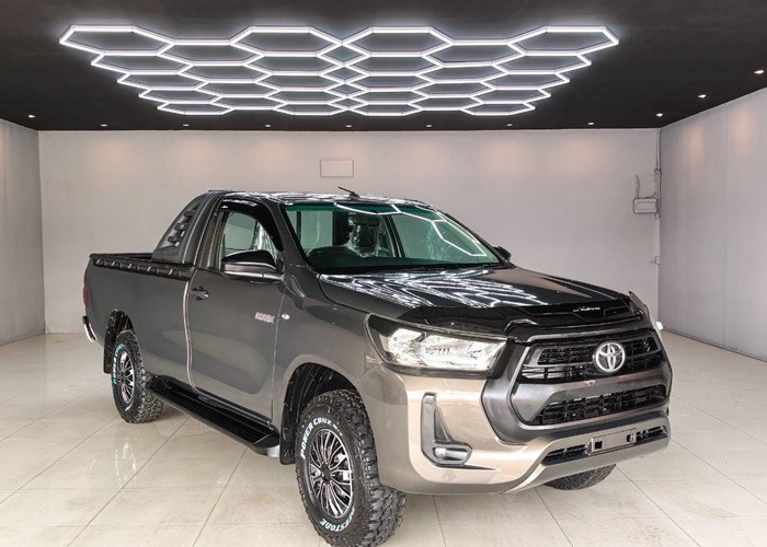 Used 5
                    TOYOTA
                     for Sale Image