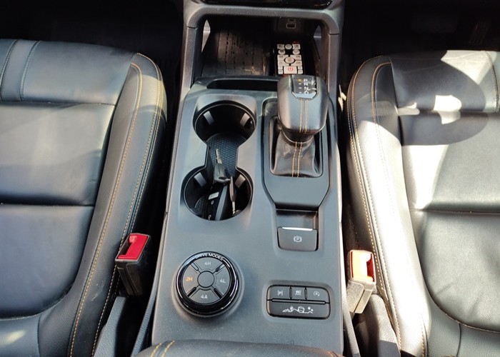 Used 9
                    FORD
                     for Sale Image