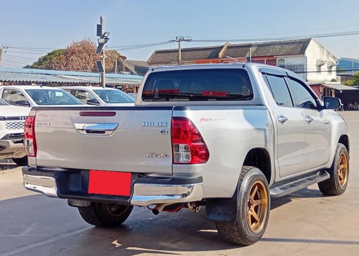 Used 12
                    TOYOTA
                     for Sale Image