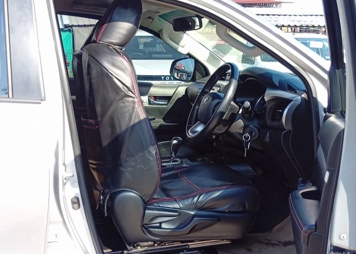 Used 12
                    TOYOTA
                     for Sale Image