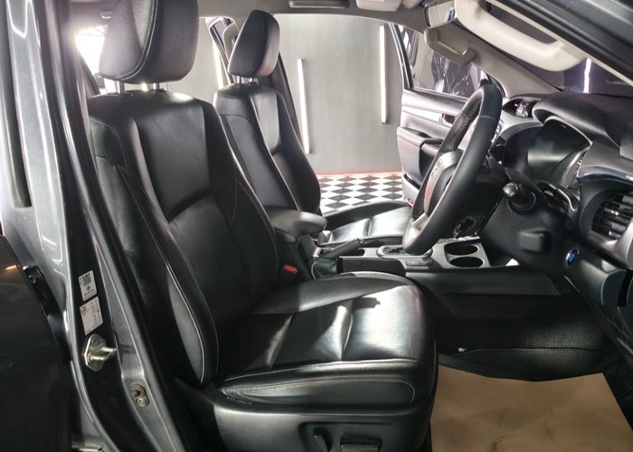 Used 9
                    TOYOTA
                     for Sale Image