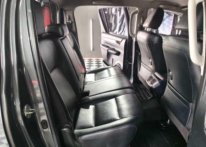 Used 9
                    TOYOTA
                     for Sale Image