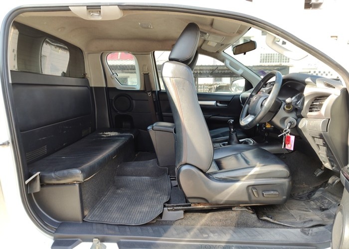 Used 12
                    TOYOTA
                     for Sale Image