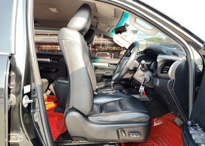 Used 11
                    TOYOTA
                     for Sale Image