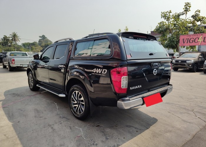 Used 7
                    NISSAN
                     for Sale Image