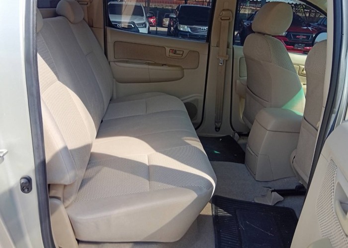 Used 5
                    TOYOTA
                     for Sale Image