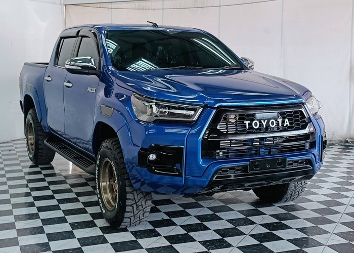 Used 7
                    TOYOTA
                     for Sale Image